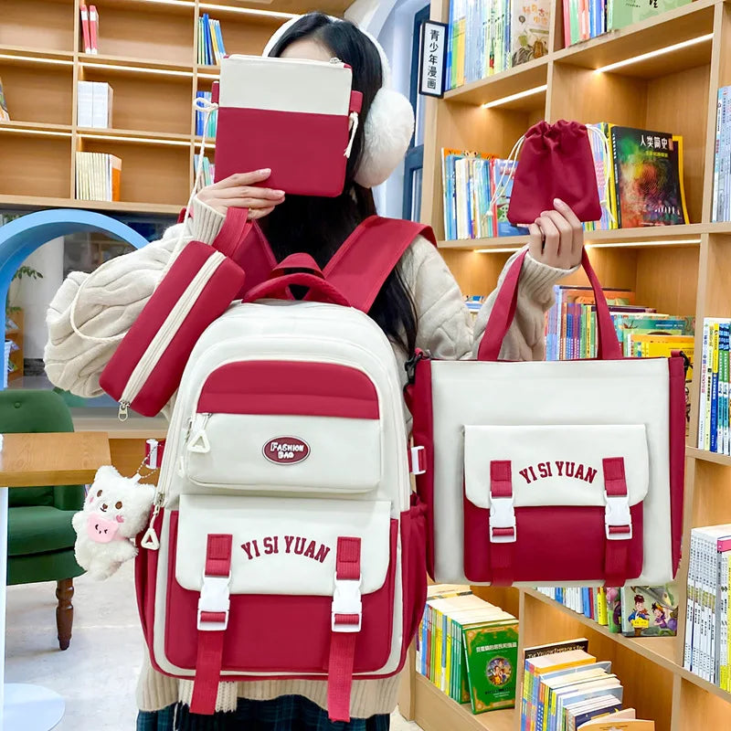 Ensemble sacs streetwear tendance – ado & laptop