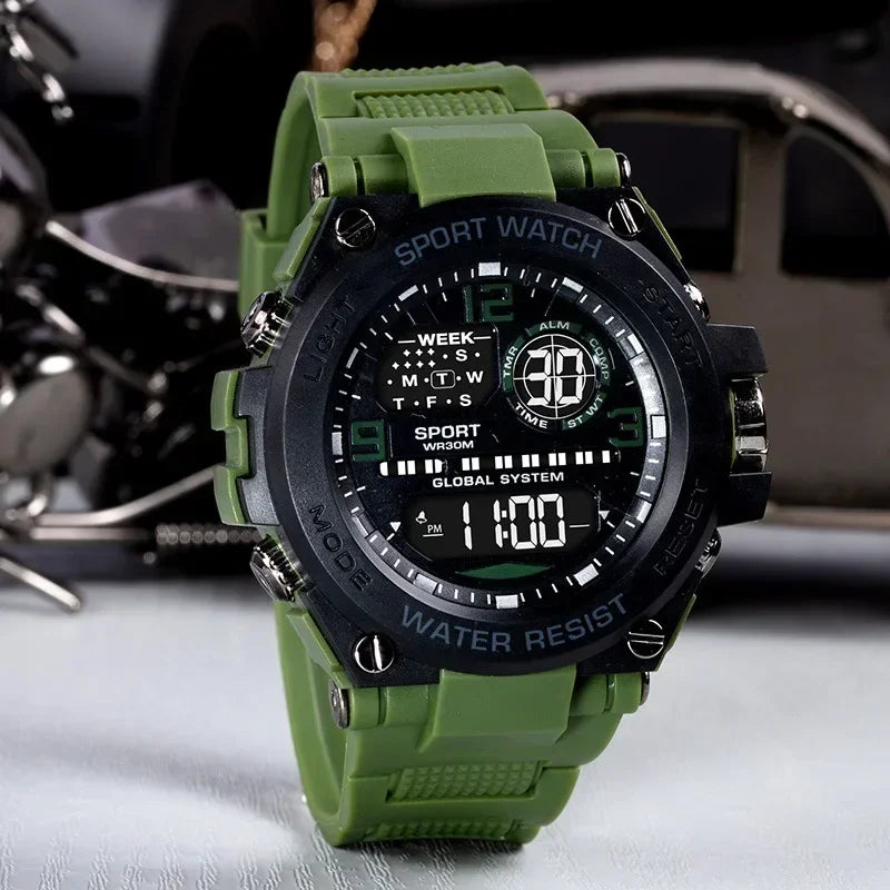 Montre Sport Homme Digitale – Étanche 30M & Look Militaire