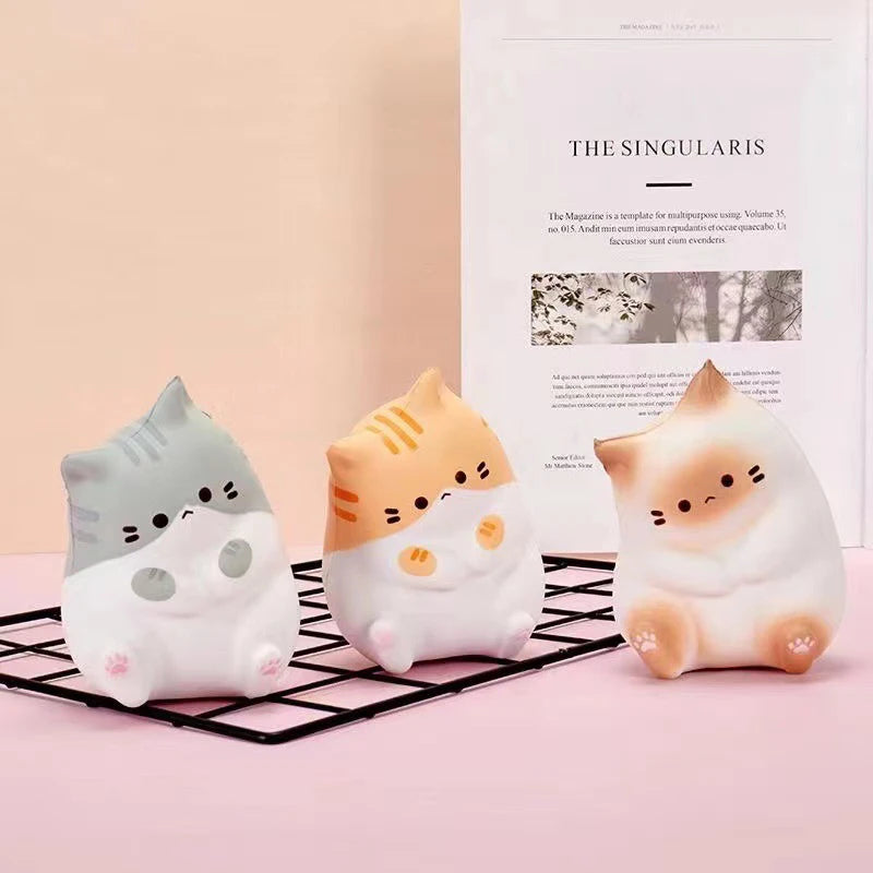 Chat Anti-Stress Kawaii – Balle à Presser Relaxante & Déco Fun pour Bureau ou Maison