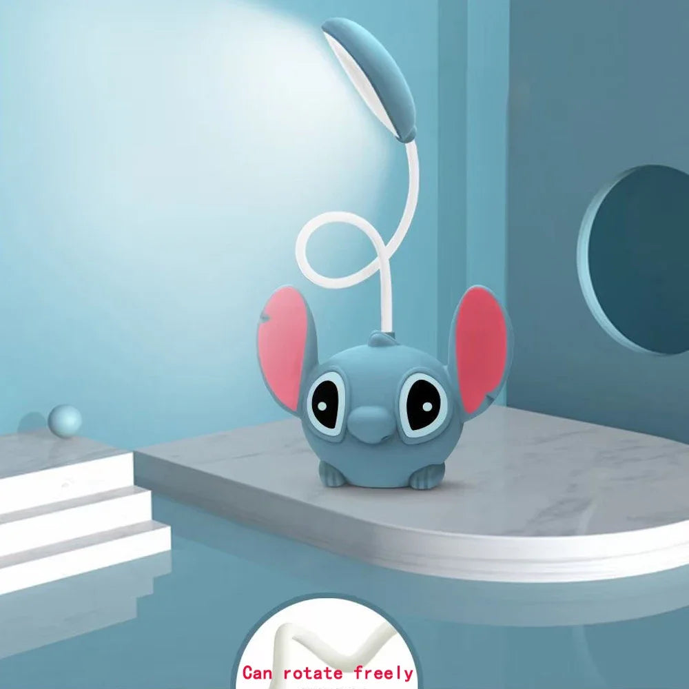 Lampe Stitch LED Rechargeable – 2-en-1 avec Taille-crayon